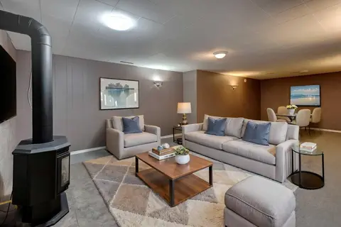 23 Arbour Crescent SE photo 25