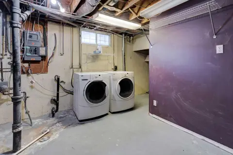 23 Arbour Crescent SE photo 31