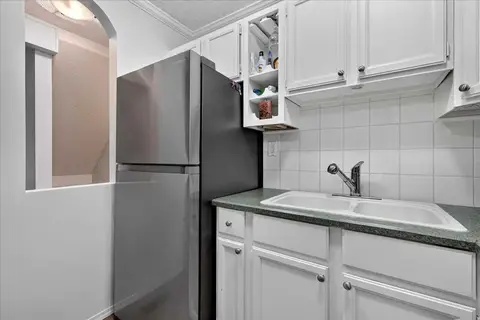 305, 11010 Bonaventure Drive SE photo 14