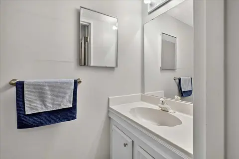 305, 11010 Bonaventure Drive SE photo 33