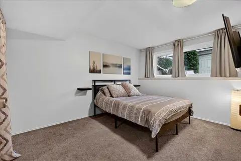 305, 11010 Bonaventure Drive SE photo 34