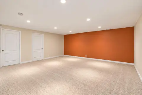 856 Lake Twintree Crescent SE photo 26