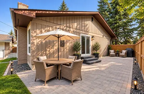 856 Lake Twintree Crescent SE photo 33