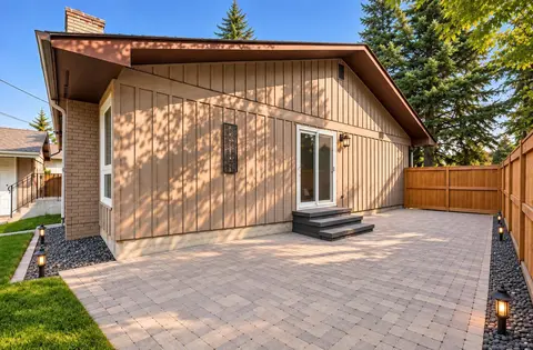 856 Lake Twintree Crescent SE photo 34