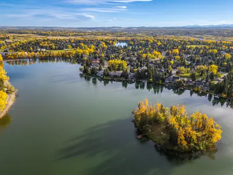 43 Lake Wapta Rise SE photo 50