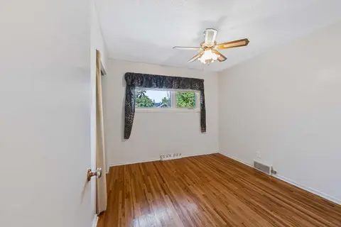 107 Hallbrook Drive SW photo 21