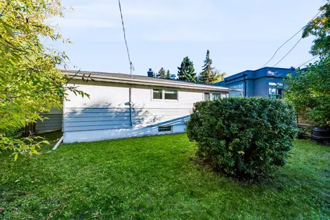 107 Hallbrook Drive SW photo 42
