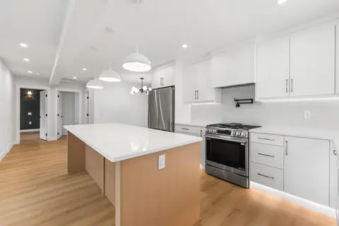 439 Arlington Drive SE photo 24