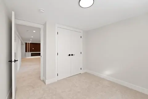 439 Arlington Drive SE photo 46