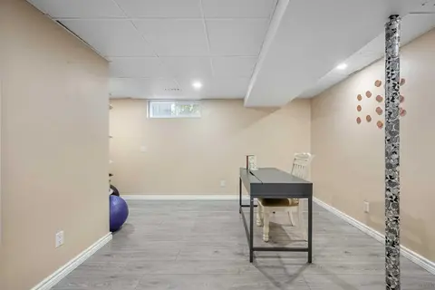 244 Cantrell Drive SW photo 33
