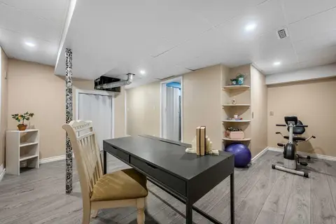 244 Cantrell Drive SW photo 34