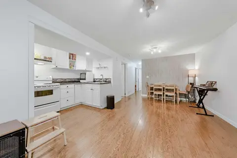 176 Frobisher Boulevard SE photo 20