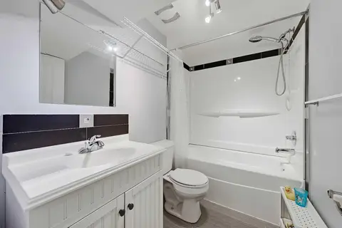 176 Frobisher Boulevard SE photo 26