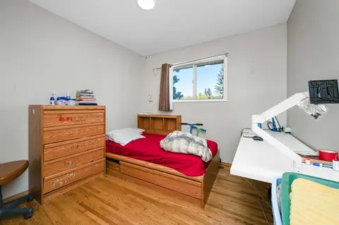 823 Sabrina Road SW photo 20