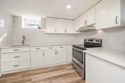 823 Sabrina Road SW photo 32
