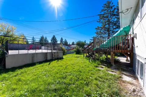 823 Sabrina Road SW photo 36