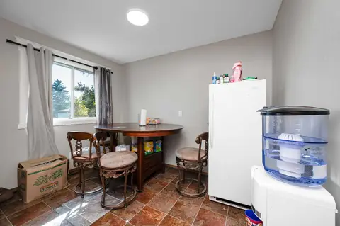 823 Sabrina Road SW photo 7