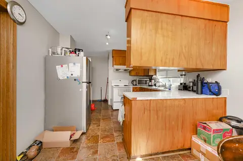 823 Sabrina Road SW photo 8