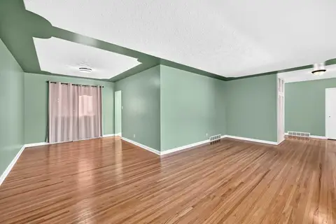 5924 Elbow Drive SW photo 12