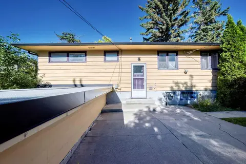 5924 Elbow Drive SW photo 40