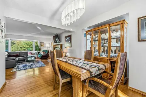 7804 7 Street SW photo 13