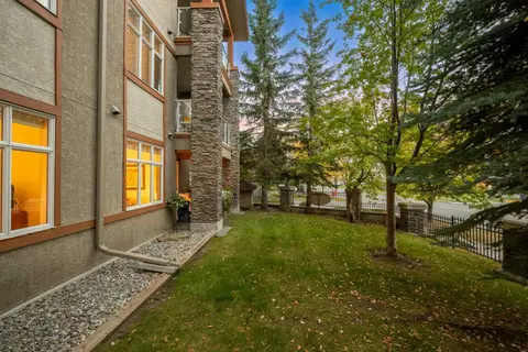 1104, 1104 Lake Fraser Court SE photo 25
