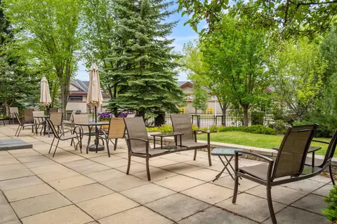 1104, 1104 Lake Fraser Court SE photo 37