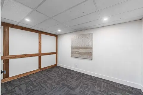 711 118 Avenue SW photo 29