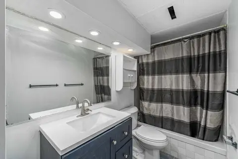 711 118 Avenue SW photo 30