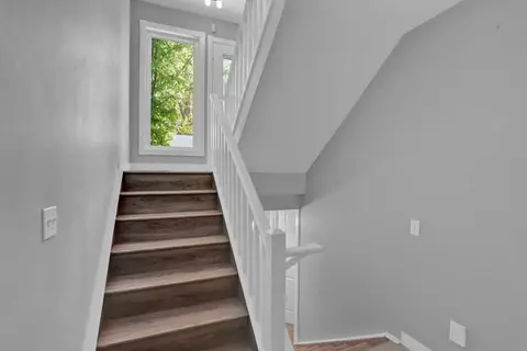 118 Candle Terrace SW photo 3