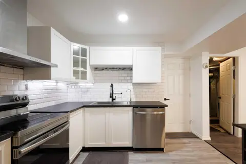 6907 6 Street SW photo 26