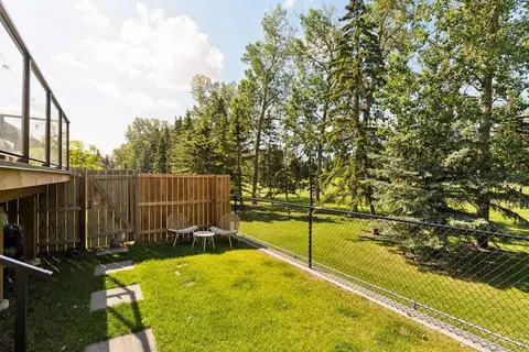 706, 11010 Bonaventure Drive SE photo 27