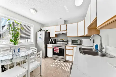 170, 999 Canyon Meadows Drive SW photo 11