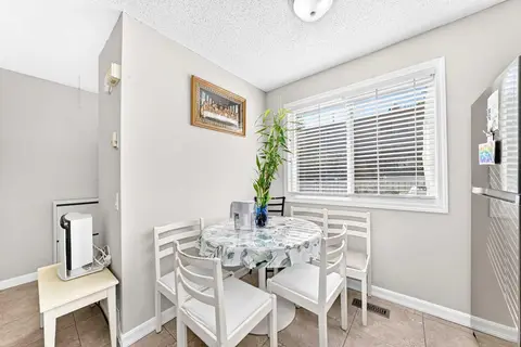 170, 999 Canyon Meadows Drive SW photo 15