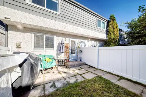 170, 999 Canyon Meadows Drive SW photo 37