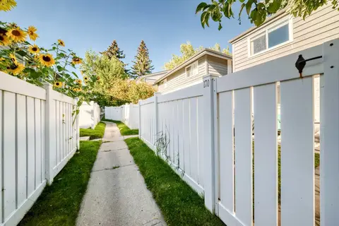 170, 999 Canyon Meadows Drive SW photo 38