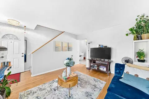 170, 999 Canyon Meadows Drive SW photo 7