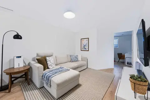 115 Flavelle Road SE photo 31