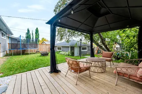115 Flavelle Road SE photo 38