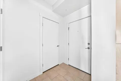 1401, 8880 Horton Road SW photo 2