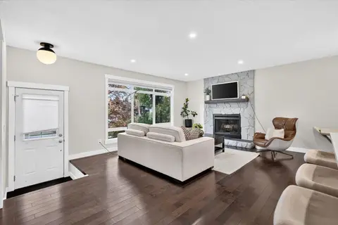 316 Wascana Road SE photo 5