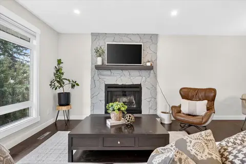 316 Wascana Road SE photo 6