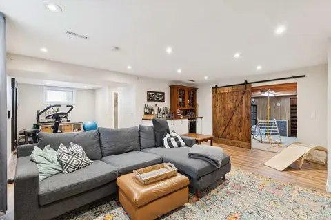 116 Cantrell Place SW photo 31