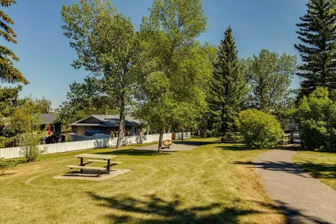116 Cantrell Place SW photo 42