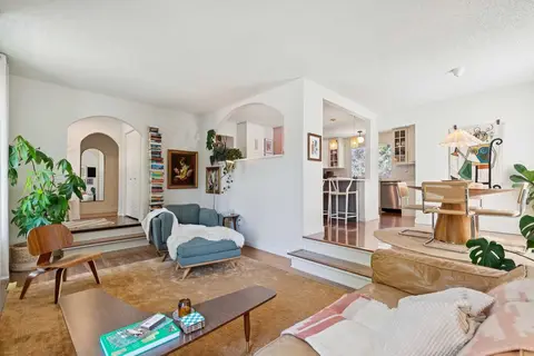116 Cantrell Place SW photo 7