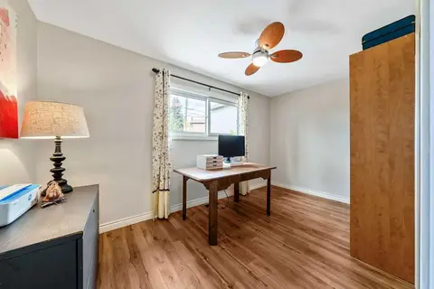 218A Allan Crescent SE photo 18
