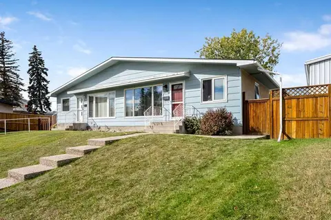 218A Allan Crescent SE photo 35