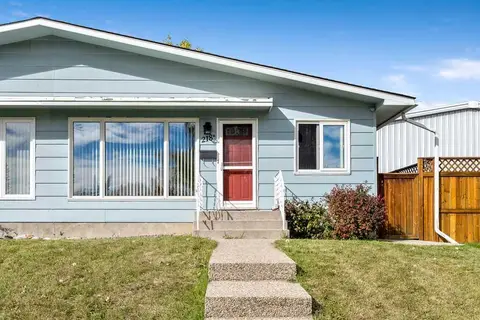 218A Allan Crescent SE photo 36