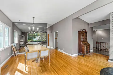 10607 Maplecreek Drive SE photo 17