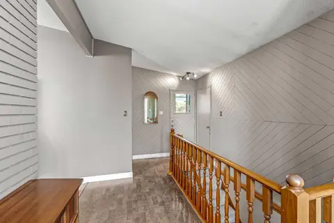10607 Maplecreek Drive SE photo 28